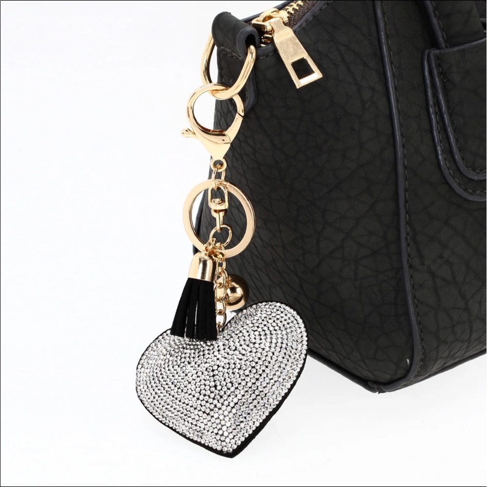 COPY - Bling heart keychain.